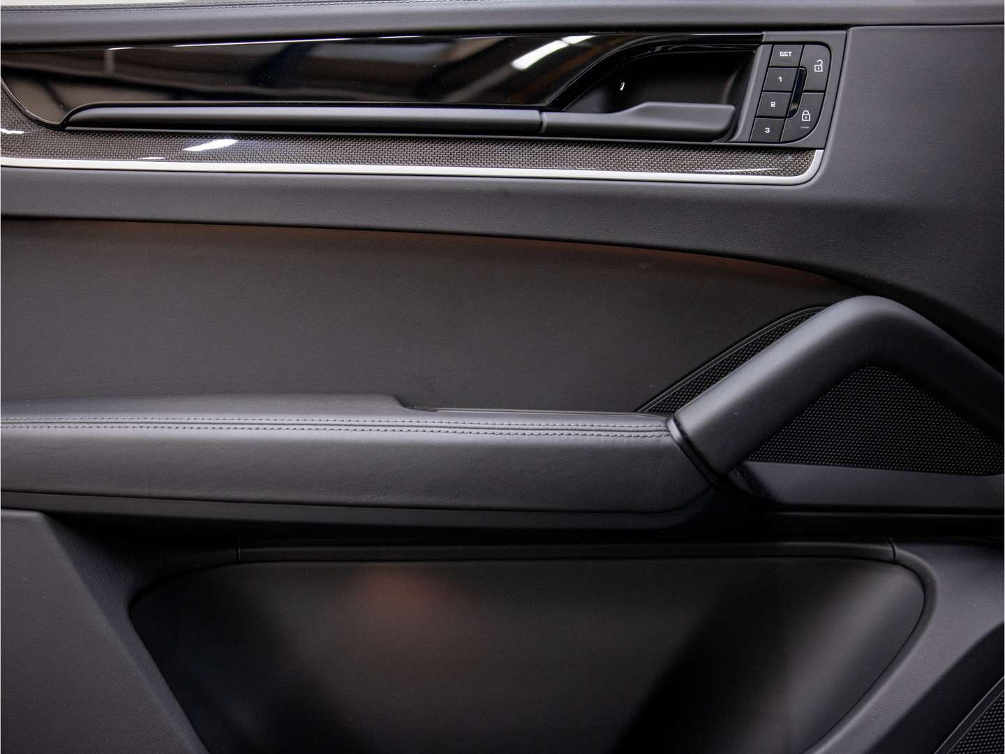 Porsche Cayenne III E-Hybrid - 2024 - Joinsteer - #35