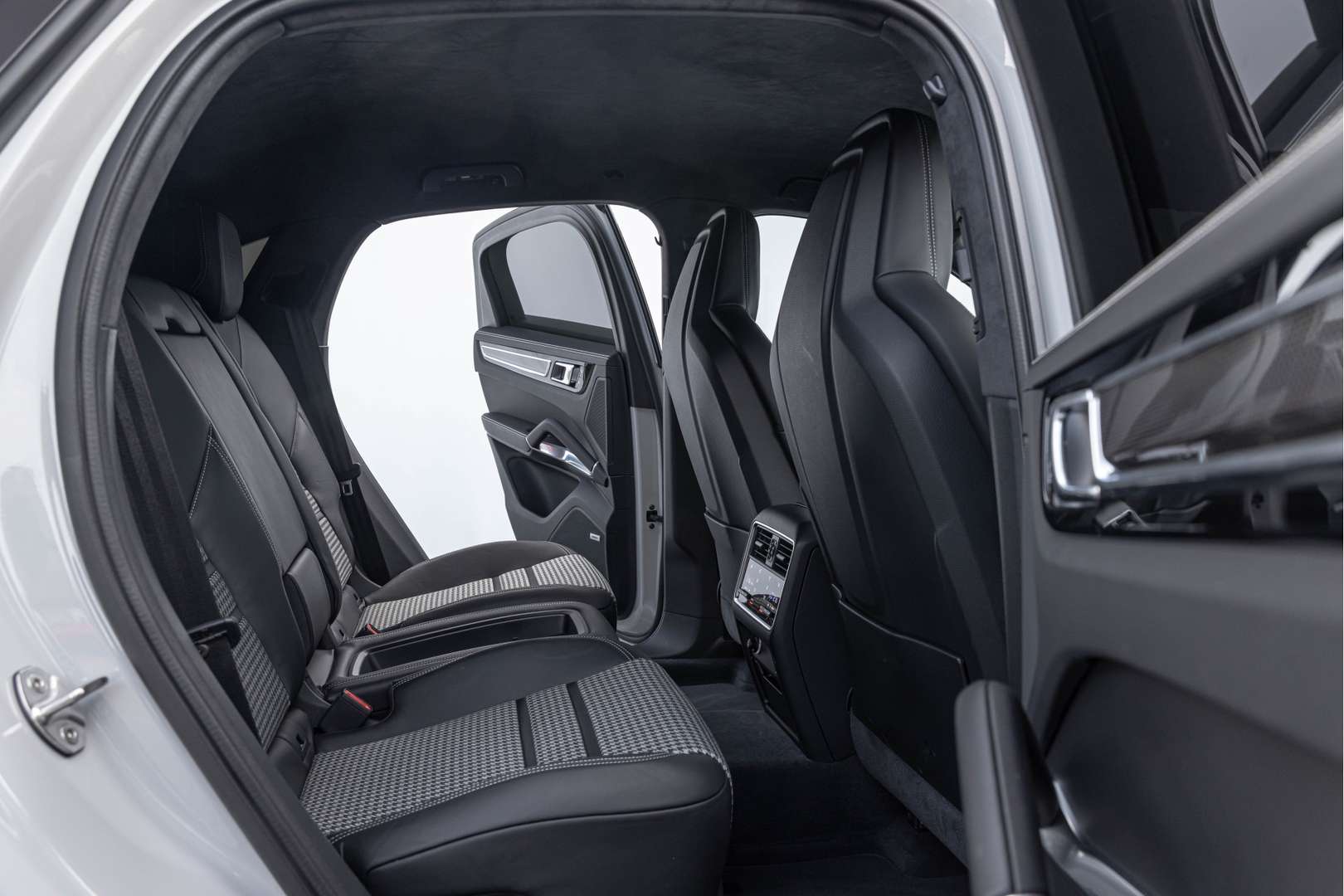 Porsche Cayenne III Turbo S E-Hybrid - 2020 - Joinsteer - #11