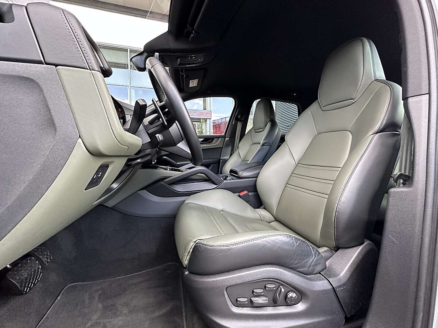 Porsche Cayenne III E-Hybrid - 2024 - Joinsteer - #28