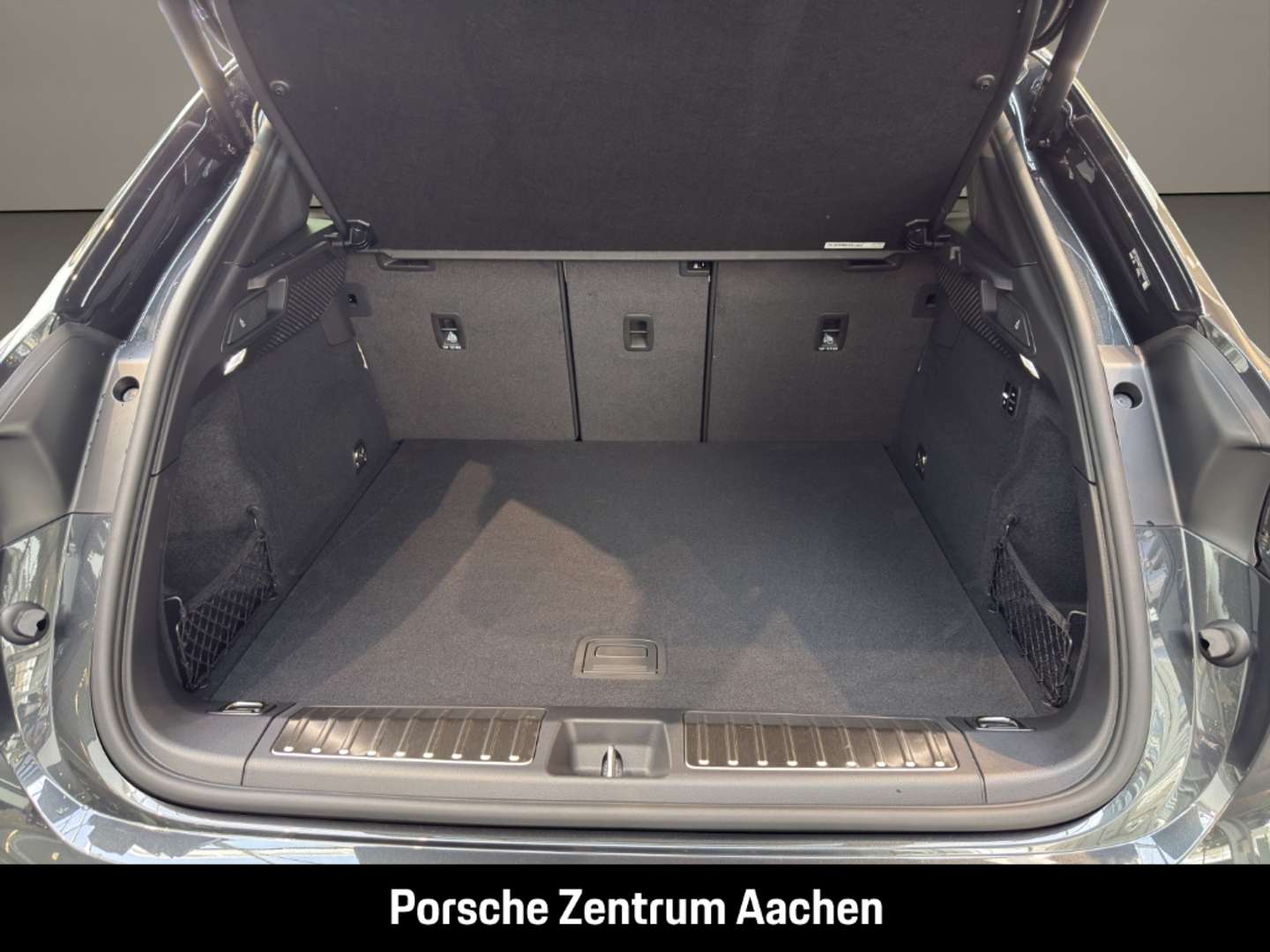 Porsche Macan I - 2026 - Joinsteer - #9