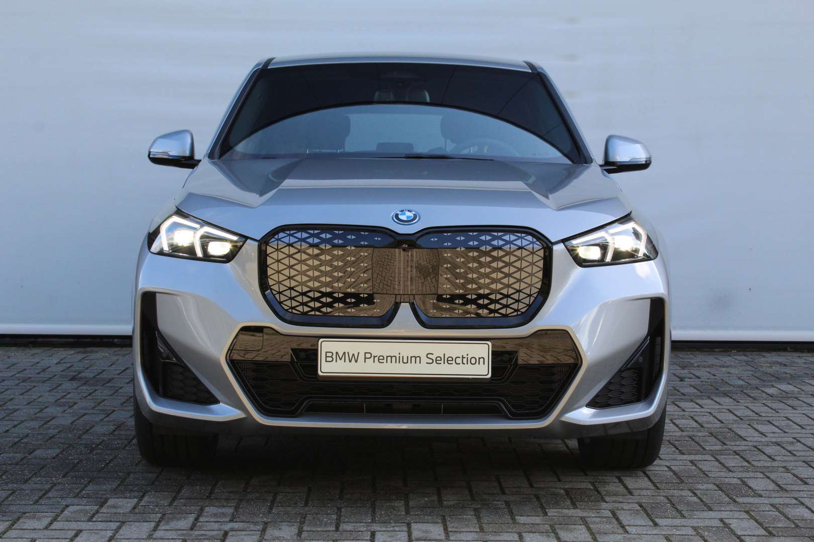 BMW IX1 M Sport EDrive20 - 2024 - Joinsteer - #1