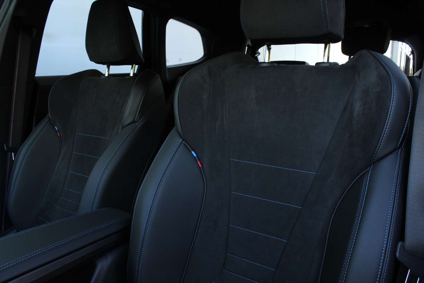 BMW IX1 M Sport EDrive20 - 2024 - Joinsteer - #12