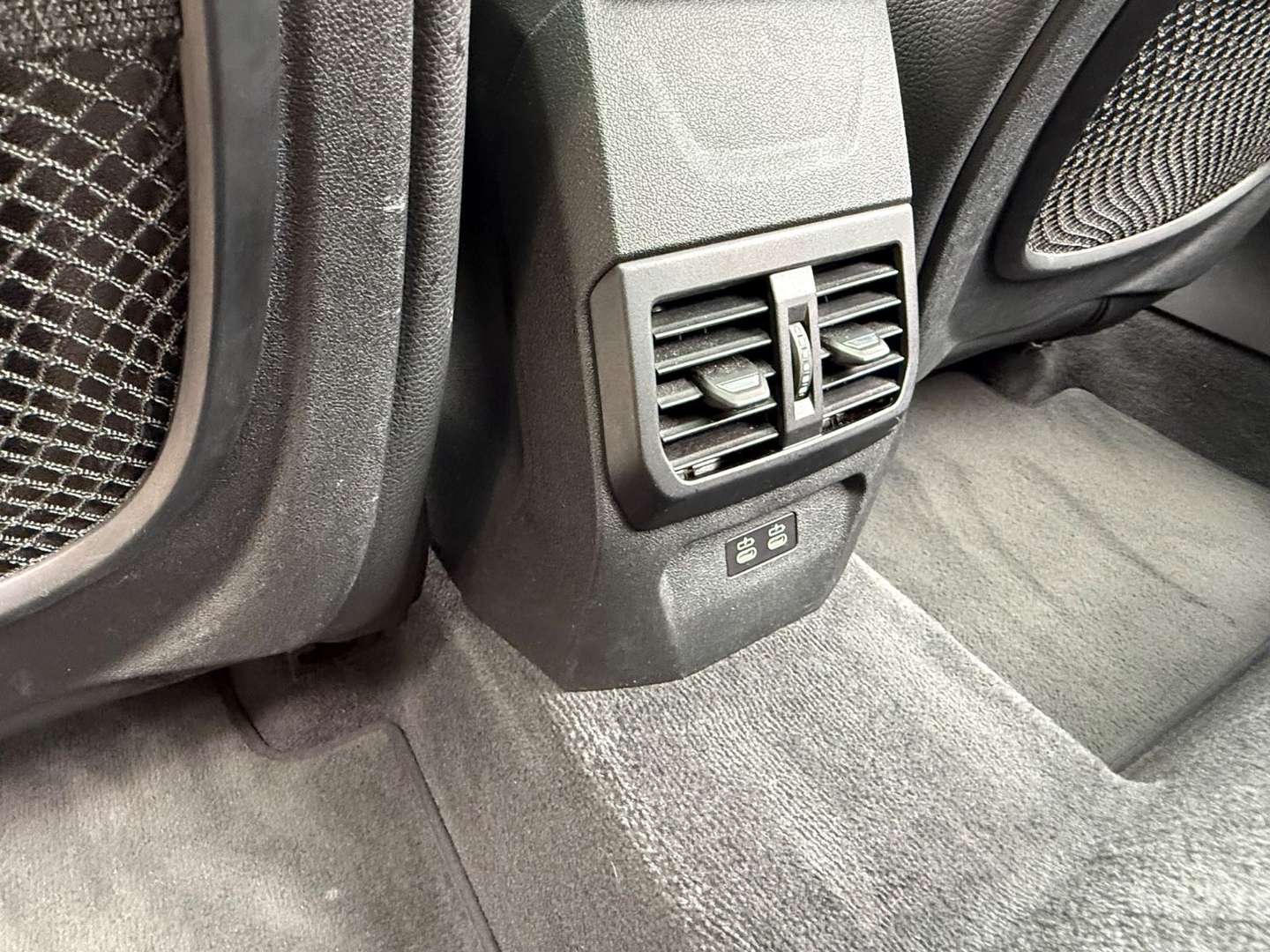 BMW Série 1 Advantage 118 - 2020 - Joinsteer - #10