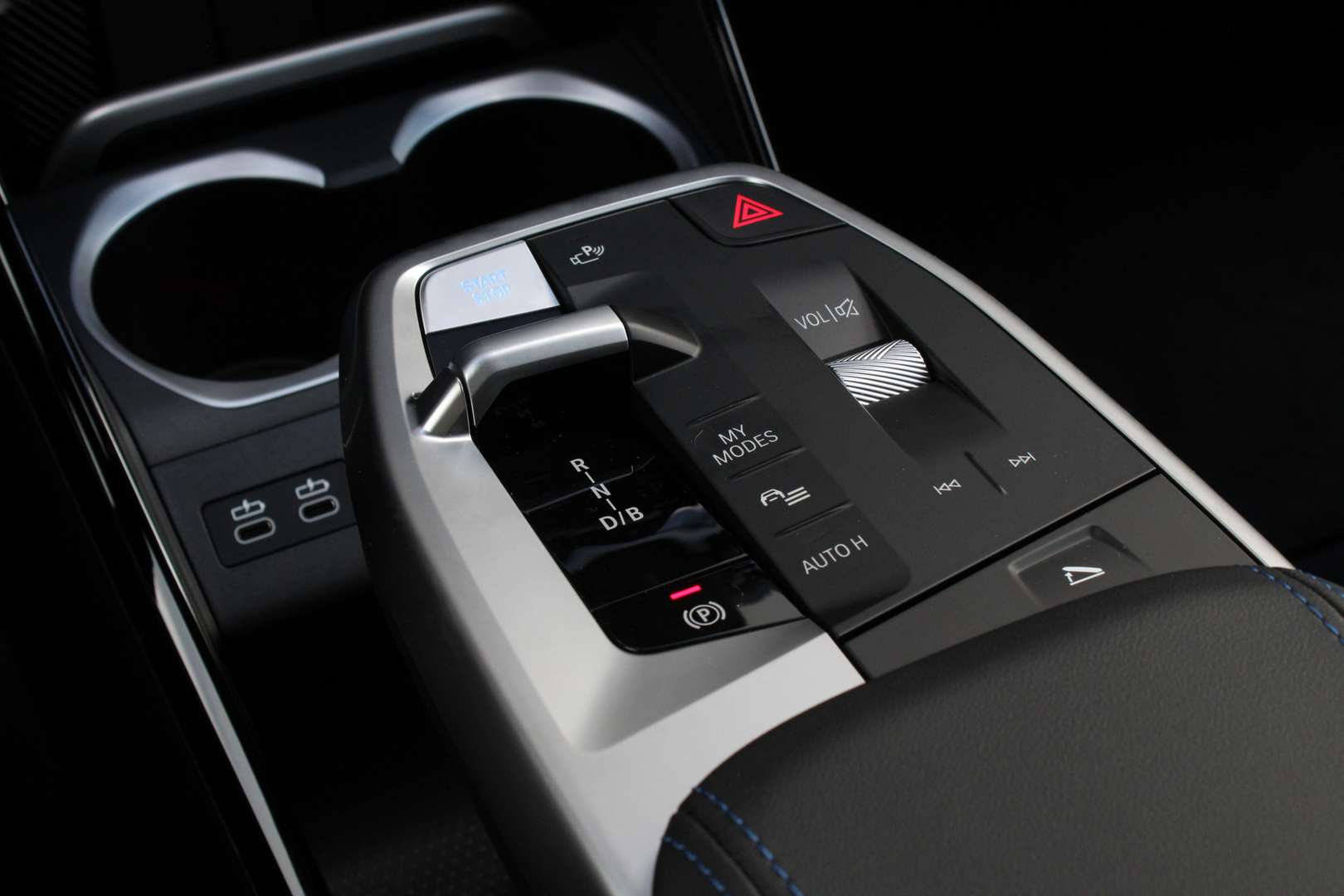 BMW IX1 M Sport EDrive20 - 2024 - Joinsteer - #18