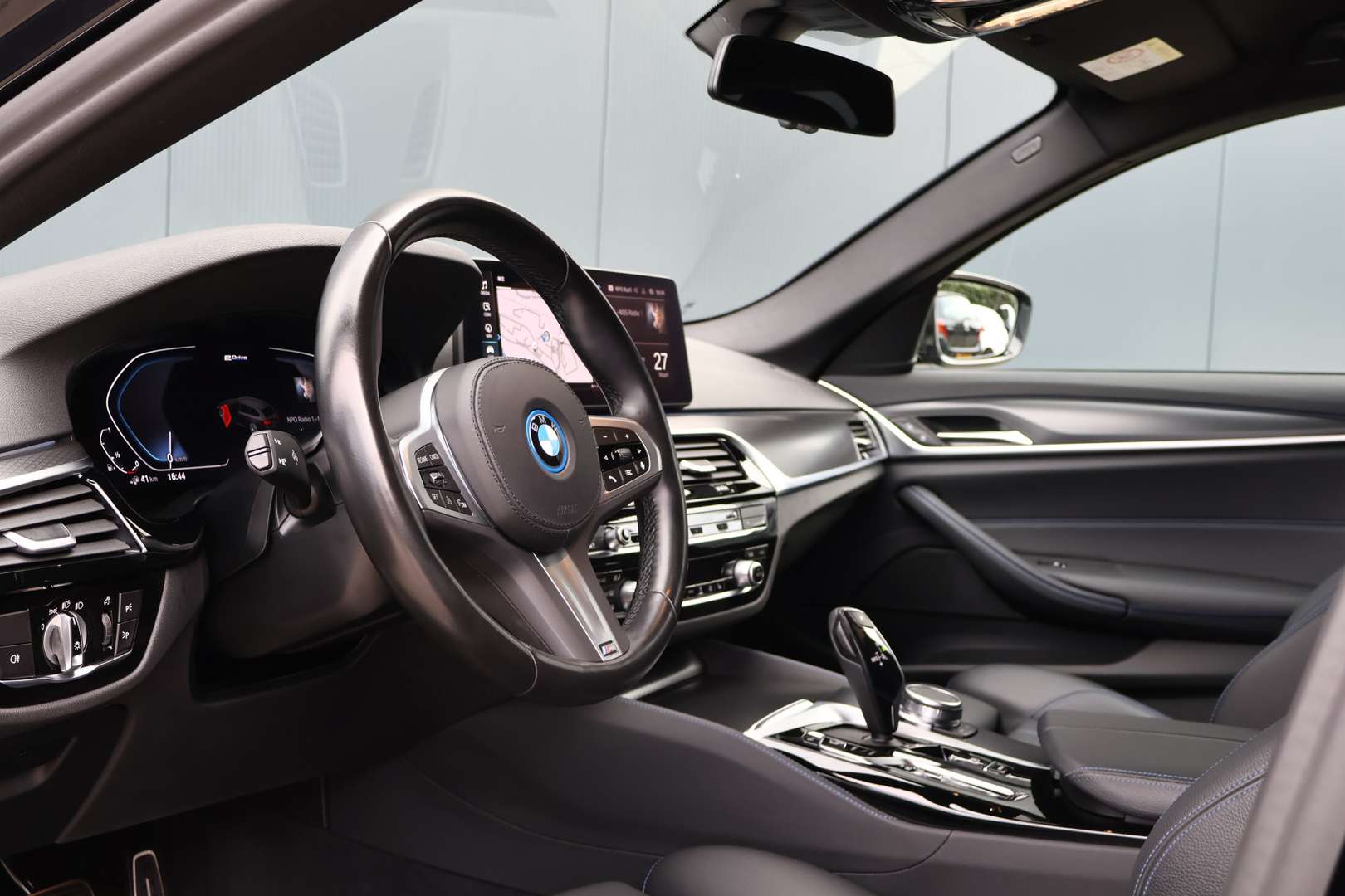 BMW Série 5 Touring M Sport 530e - 2022 - Joinsteer - #2