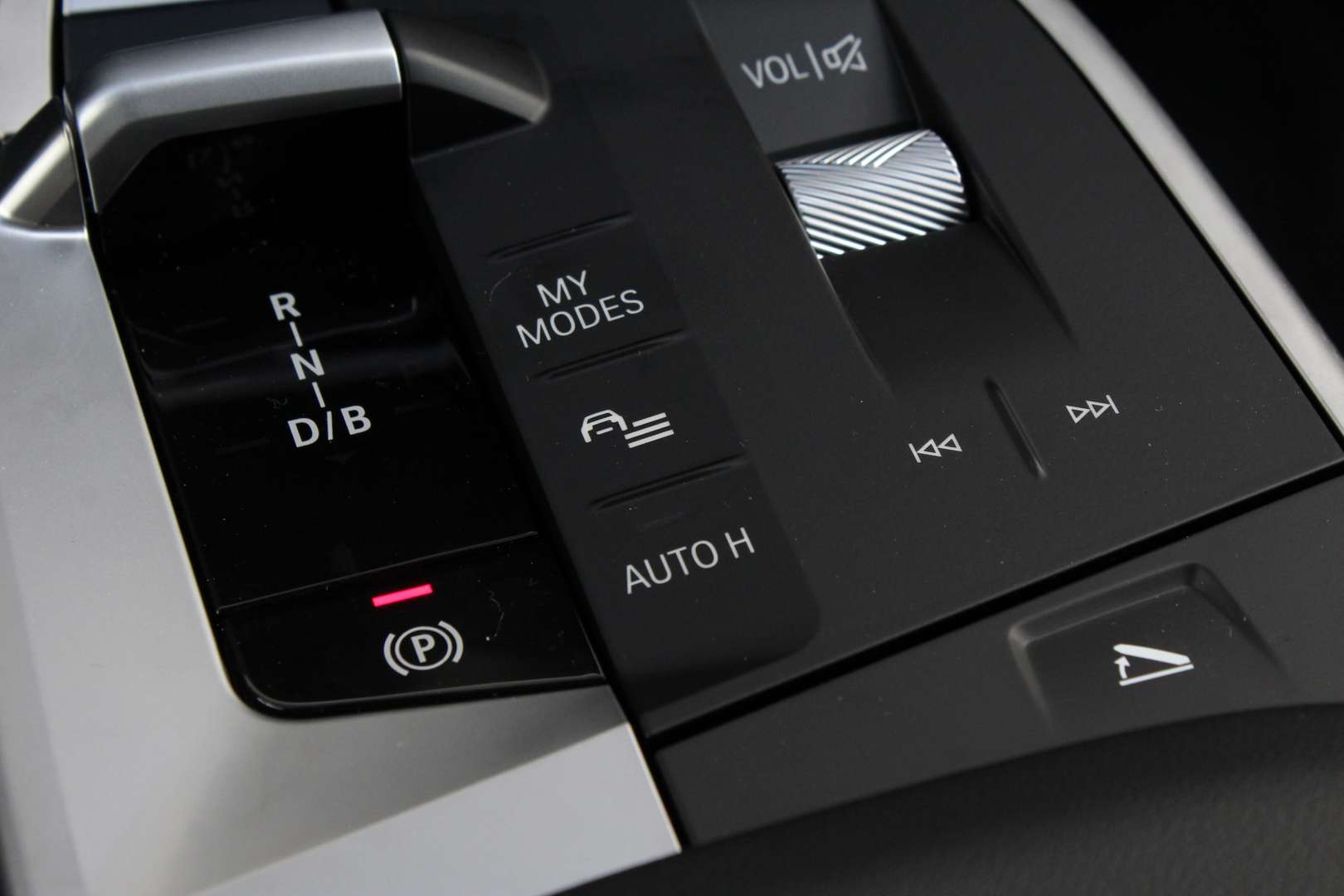 BMW IX1 M Sport EDrive20 - 2024 - Joinsteer - #19