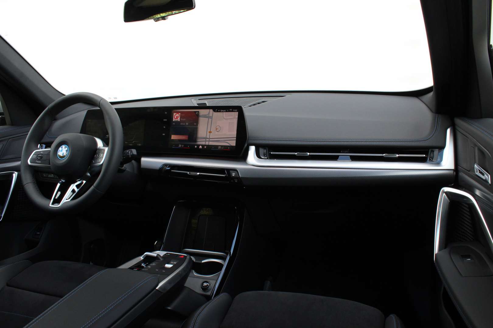 BMW IX1 M Sport EDrive20 - 2024 - Joinsteer - #25