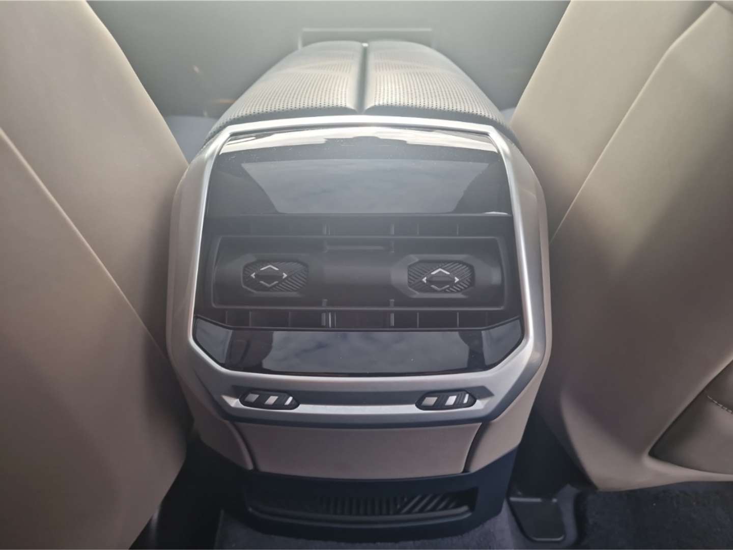 BMW Série 7 M Sport 740d XDrive - 2024 - Joinsteer - #22
