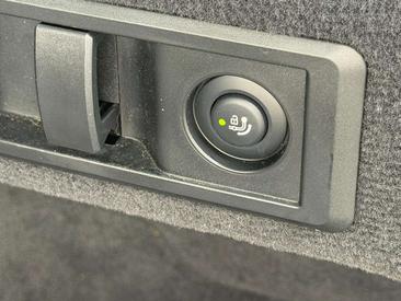 BMW I4 Gran Coupé M50 — photo 17