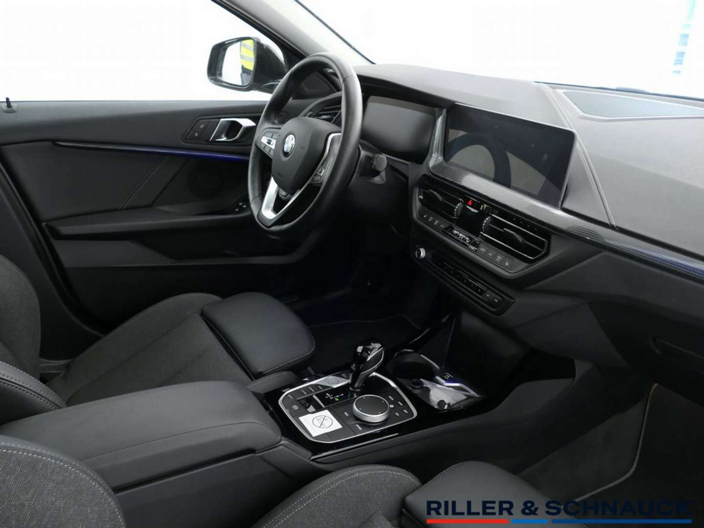 BMW 118i Sport Line 118i - 2024 - Joinsteer - #6