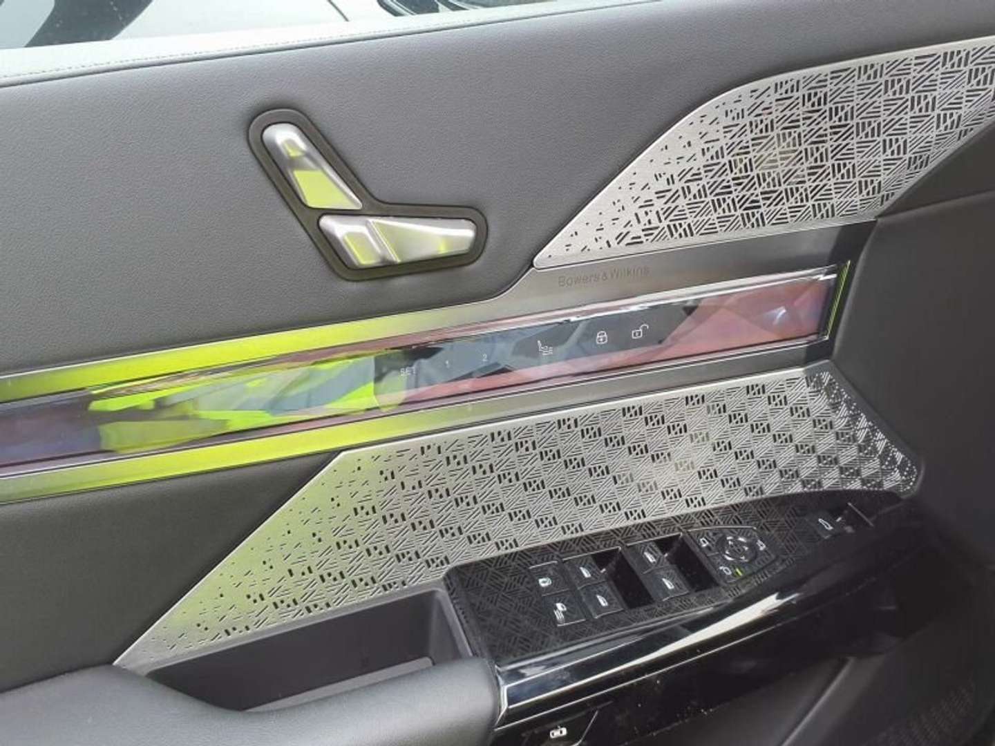 BMW I7 Lounge M70 XDrive - 2023 - Joinsteer - #7