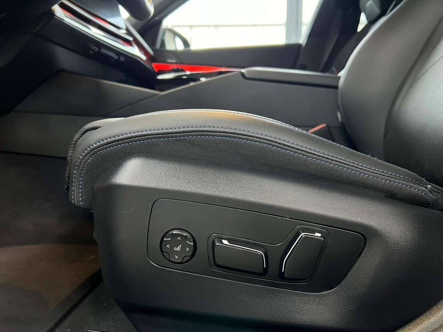 BMW Série 5 Touring 530e XDrive - 2025 - Joinsteer - #20