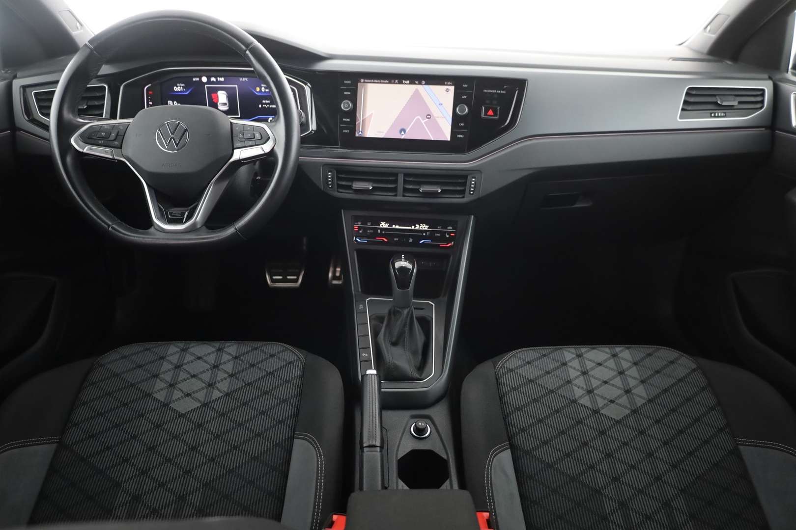 Volkswagen Taigo R-Line - 2023 - Joinsteer - #8