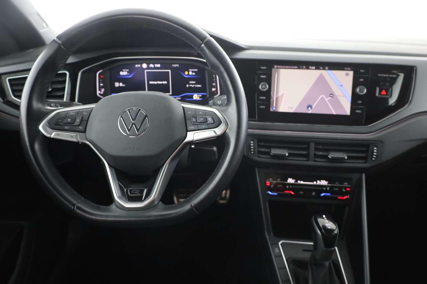 Volkswagen Taigo R-Line - 2023 - Joinsteer - #9