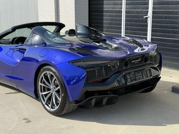 McLaren Artura Spider — photo 18