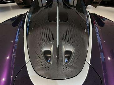 McLaren Speedtail — photo 12