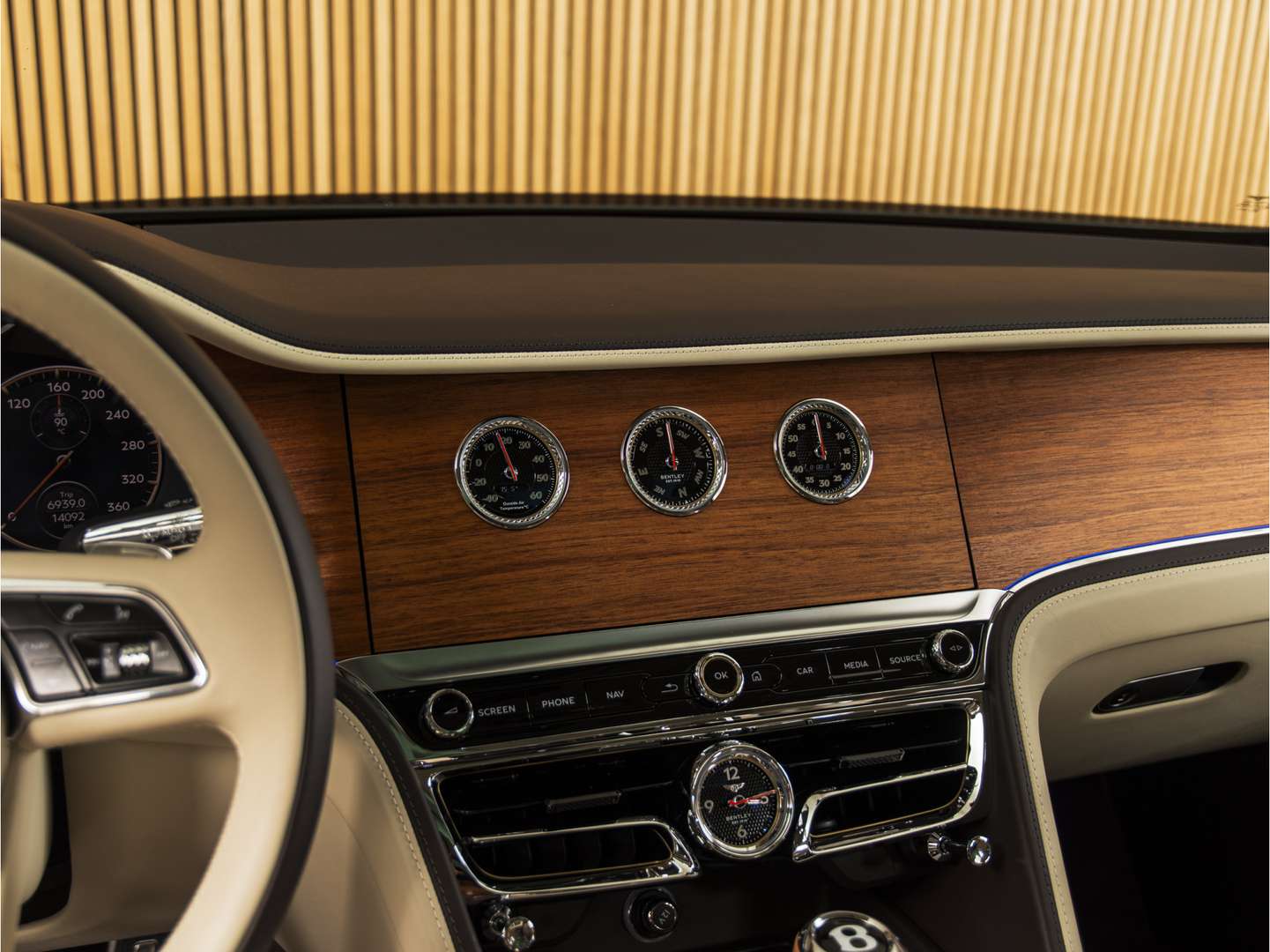 Bentley Flying Spur V6 Hybrid - 2024 - Joinsteer - #26