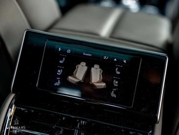 Bentley Flying Spur V8 Mulliner First Edition — photo 35