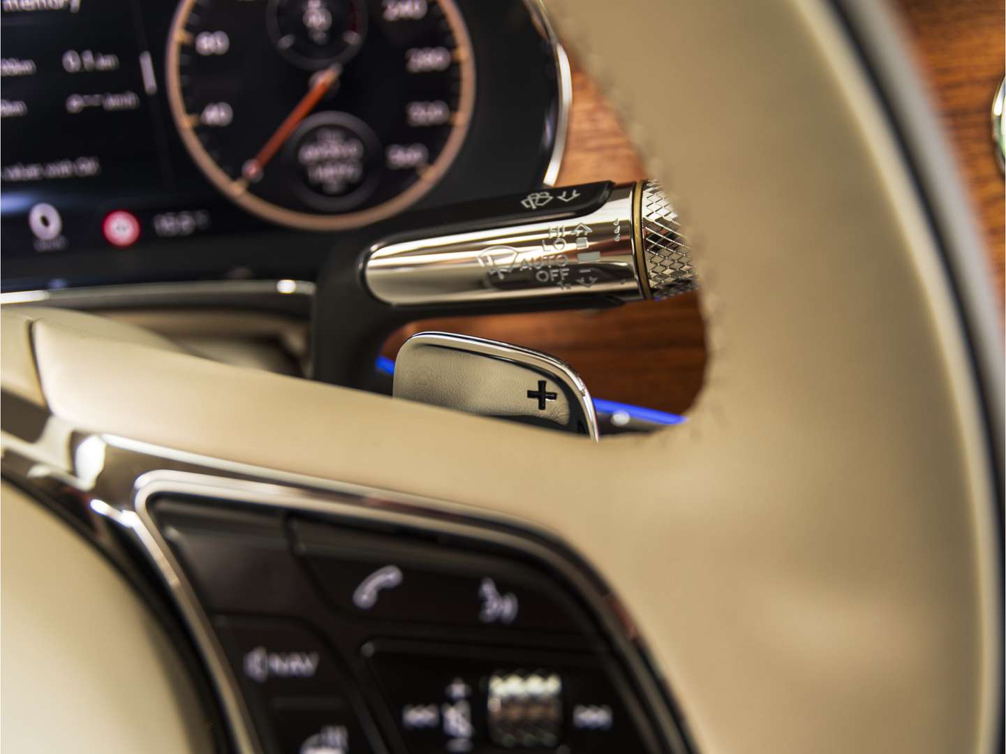 Bentley Flying Spur V6 Hybrid - 2024 - Joinsteer - #35