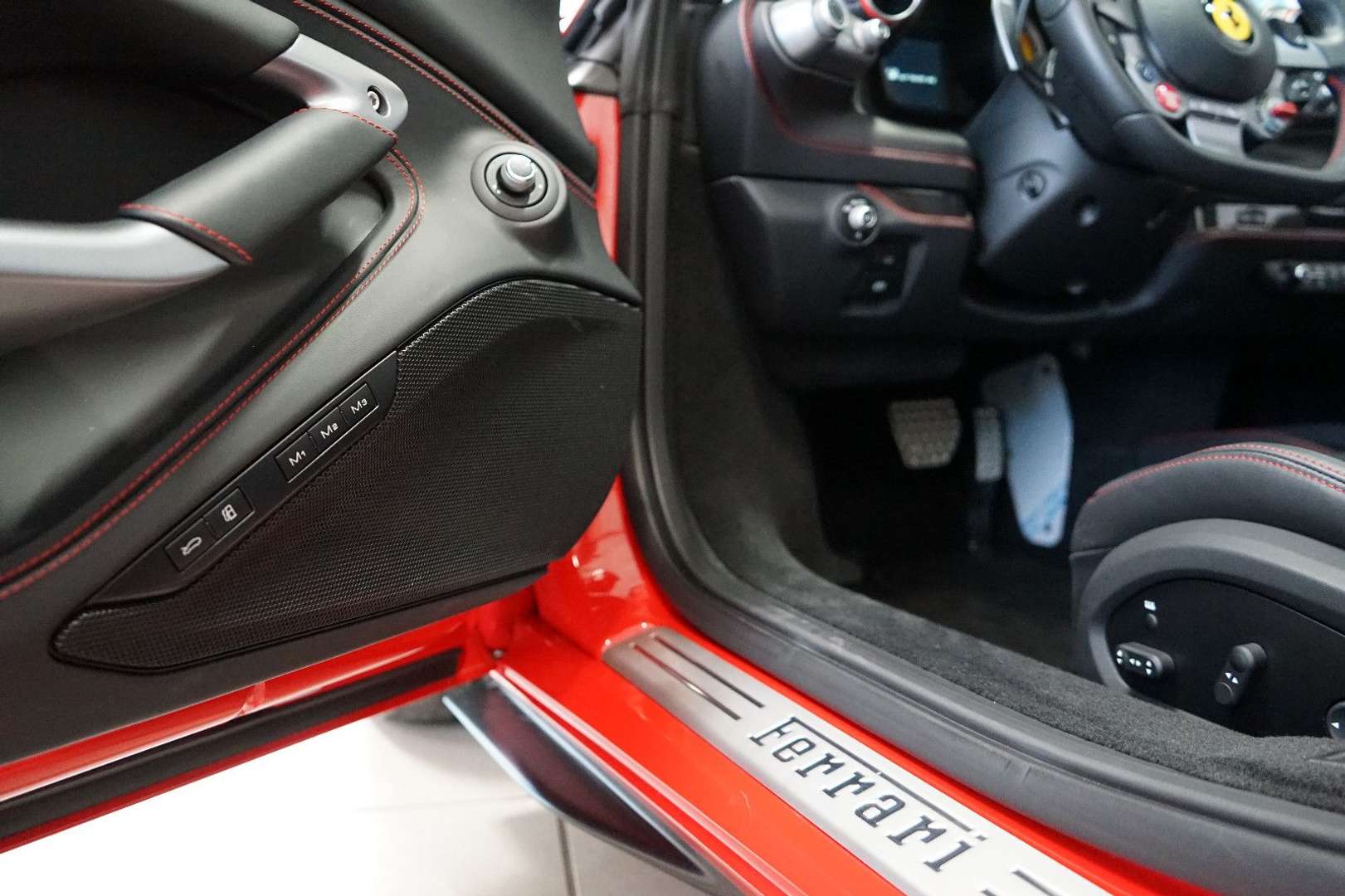 Ferrari F8 Spider - 2023 - Joinsteer - #18