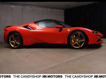 Ferrari SF90 Spider — photo 4