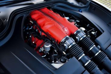 Ferrari California — photo 21