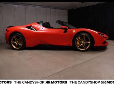 Ferrari SF90 Spider — photo 5
