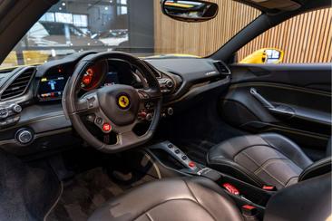 Ferrari 488 GTB — photo 6