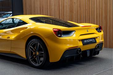 Ferrari 488 GTB — photo 12