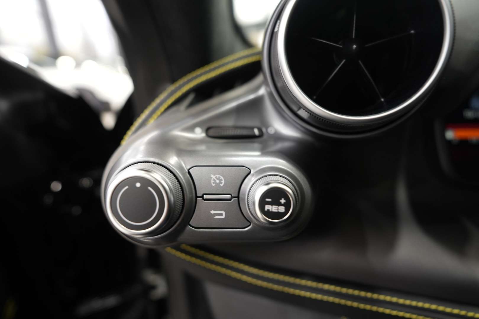 Ferrari F8 Spider - 2023 - Joinsteer - #17