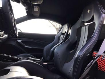 Ferrari F8 Tributo — photo 15