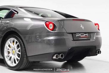 Ferrari 599 GTB — photo 27