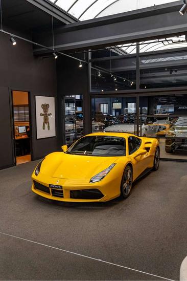 Ferrari 488 GTB — photo 23