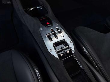 Ferrari 296 GTB — photo 17