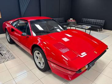 Ferrari 308 GTB — photo 2