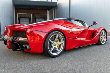 Ferrari LaFerrari — photo 2