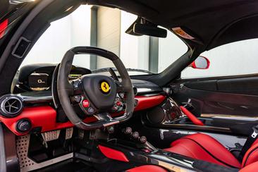 Ferrari LaFerrari — photo 3