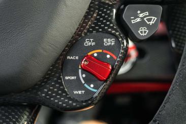 Ferrari LaFerrari — photo 12