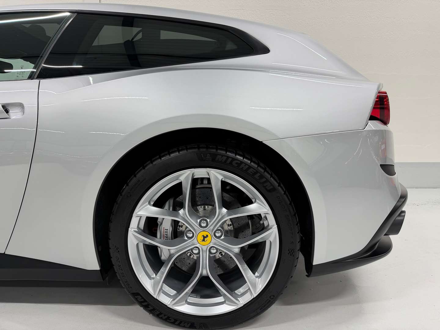 Ferrari GTC4Lusso - 2017 - Joinsteer - #10