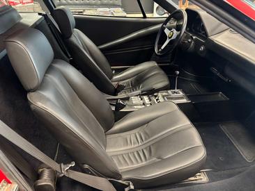 Ferrari 308 GTB — photo 9