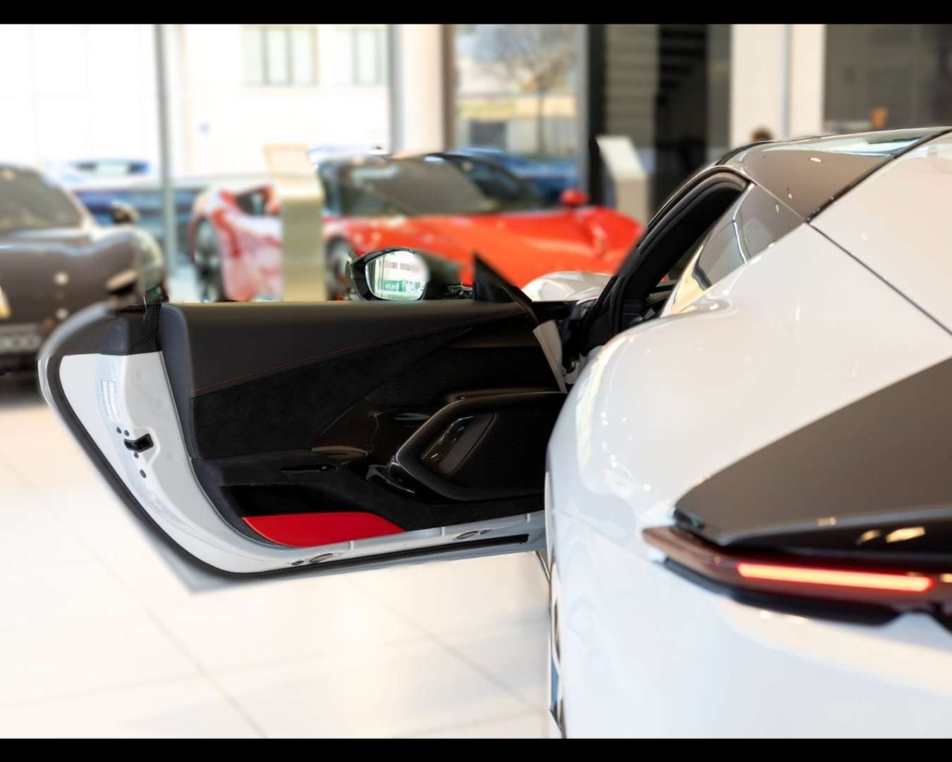 Ferrari 12 Cilindri - 2025 - Joinsteer - #15