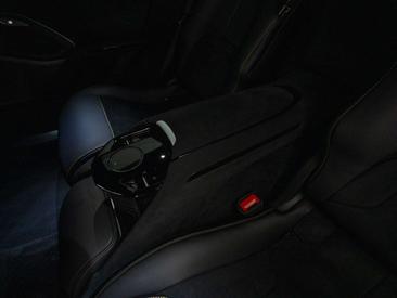 Ferrari Purosangue — photo 27
