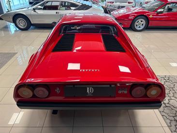Ferrari 308 GTB — photo 12