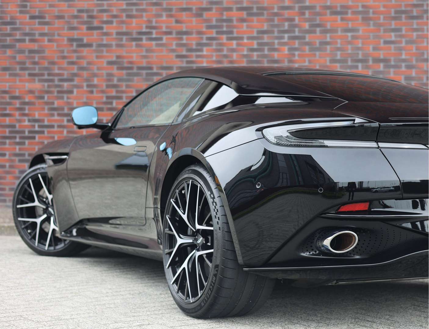 Aston Martin DB12 4.0 V8 - 2025 - Joinsteer - #6