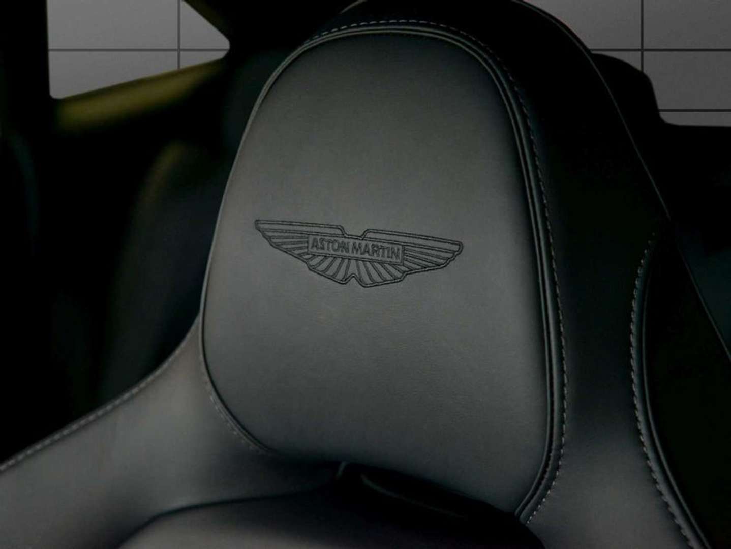 Aston Martin DBX 707 MJ 25 - 2025 - Joinsteer - #5