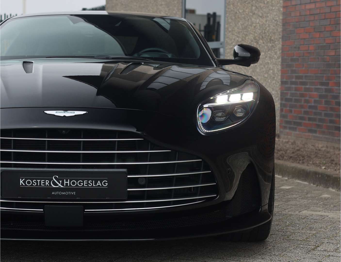 Aston Martin DB12 4.0 V8 - 2025 - Joinsteer - #11
