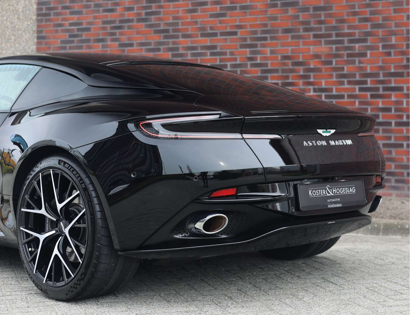 Aston Martin DB12 4.0 V8 - 2025 - Joinsteer - #19