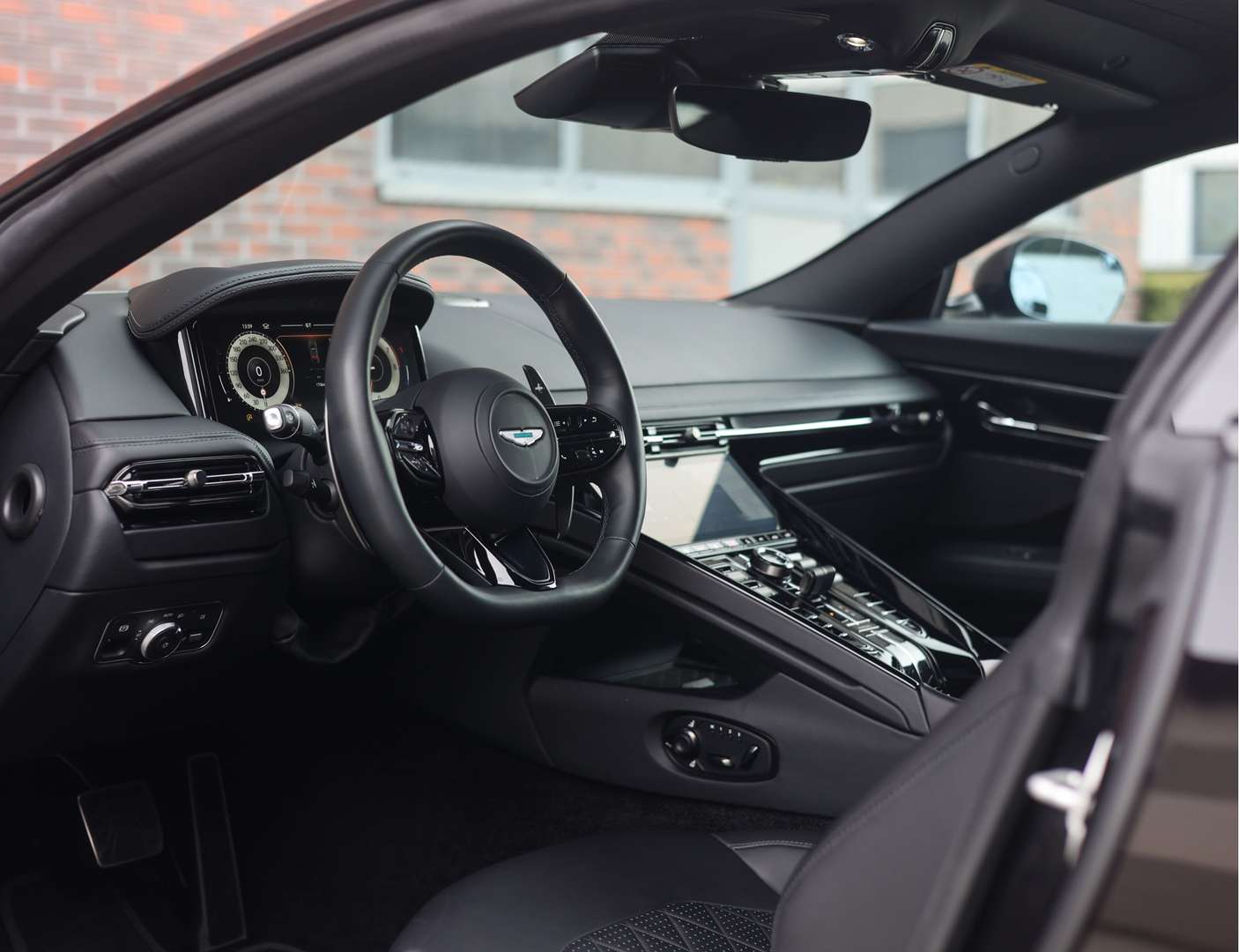 Aston Martin DB12 4.0 V8 - 2025 - Joinsteer - #26