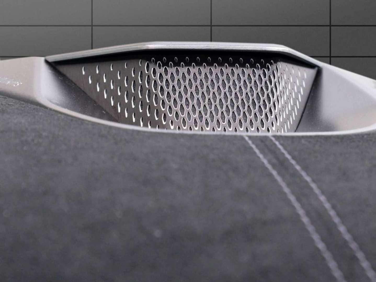 Aston Martin Vanquish Coupé - 2025 - Joinsteer - #13