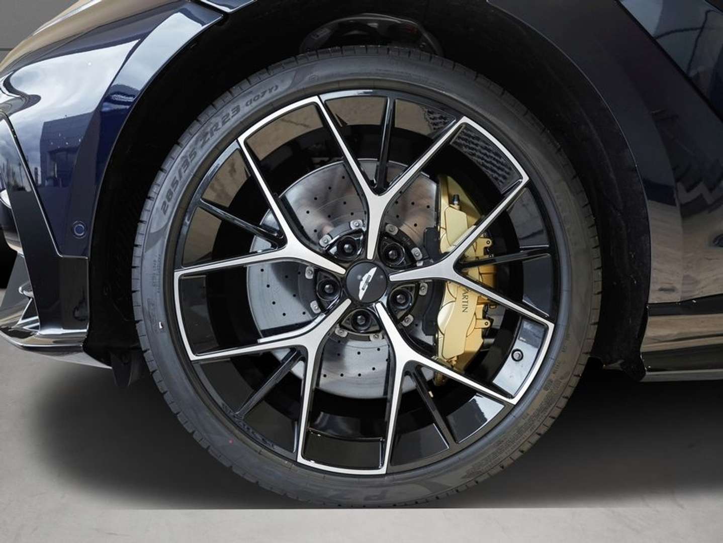 Aston Martin DBX DBX S - 2026 - Joinsteer - #3